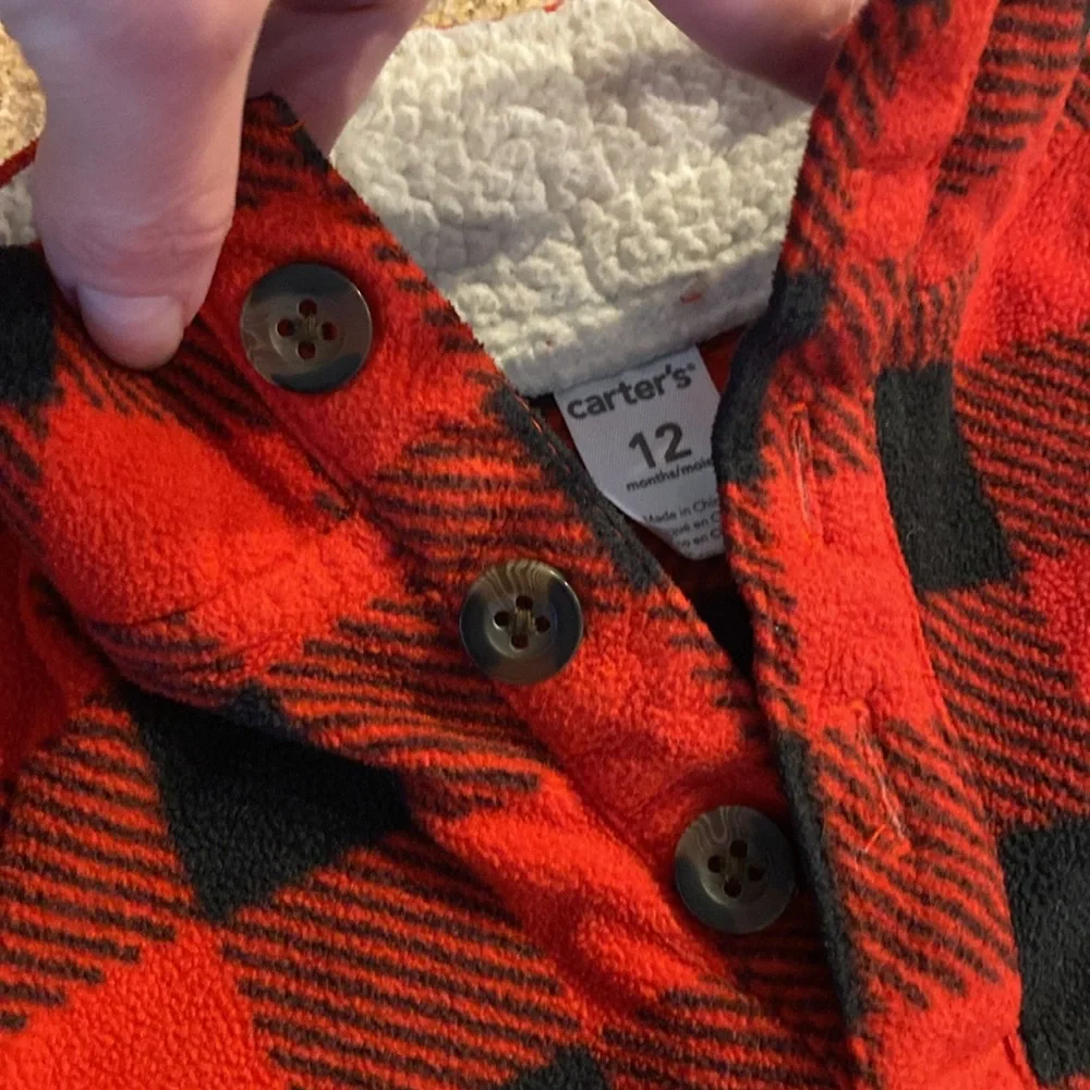 Carter’s Buffalo Plaid Fleece Pullover Top 12 Months